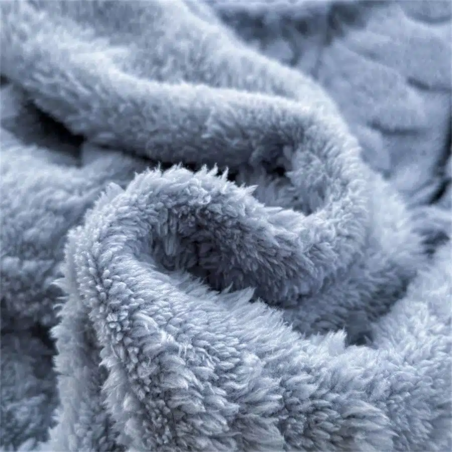Pătură Dublă Blană Eco 200x230CM, Blăniță Albă, Greutate 2kg, Tapițerie 435 gm² ,Calitate Premium, Moale și Călduroasă, Albastru 5
