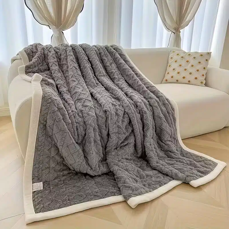 Pătură Dublă Blană Eco 200x230cm, 2kg greutate , Blăniță Albă, Tapițerie 435 gm² ,Calitate Premium, Moale și Călduroasă, Gri 8